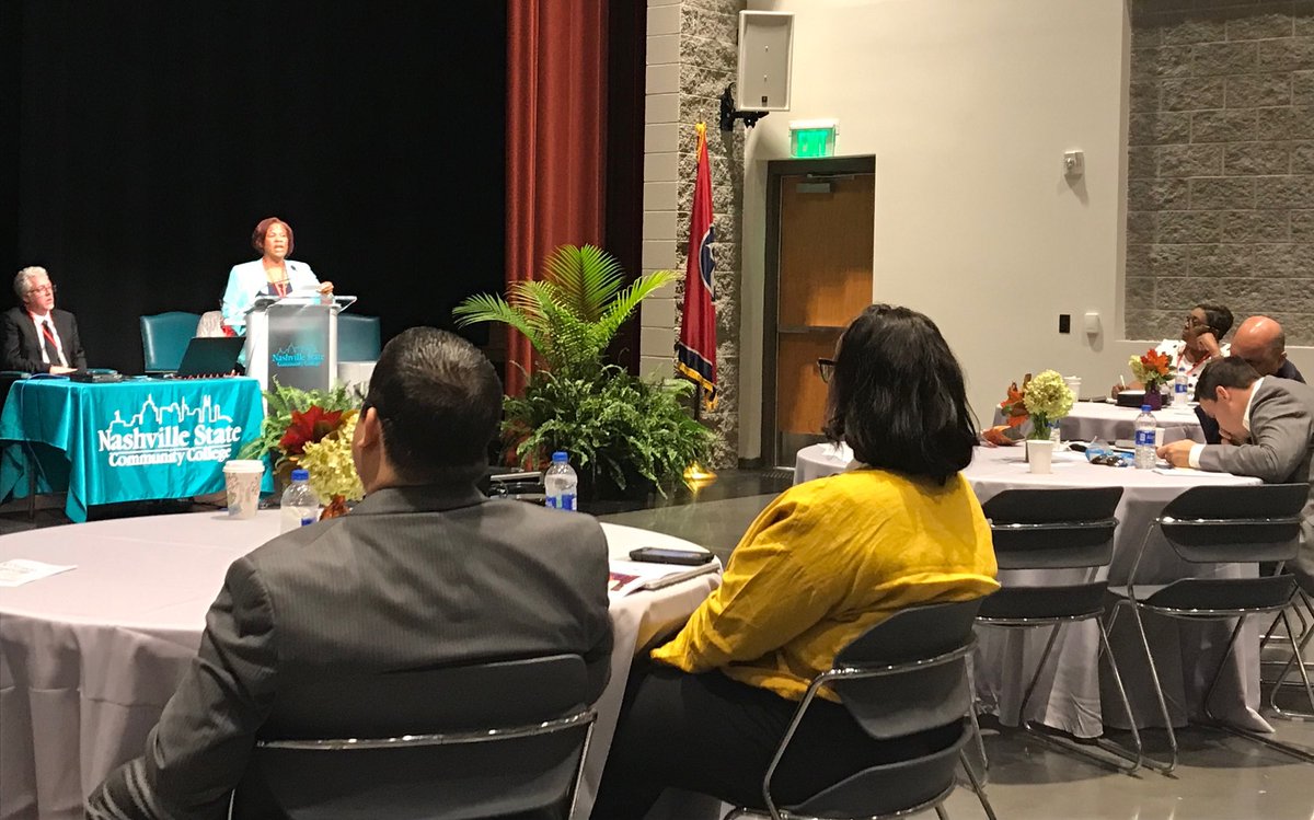 DrBMiles's tweet photo. Prez Shanna Jackson describes @NashvilleState as “critical solution partner” to meet local employment needs with @almostharvard of Mayor’s Office and Bob Obrohta of @CollegeOasis at #COMBASE2019. @COMBASE_CC https://t.co/M5zFEfBk8t
