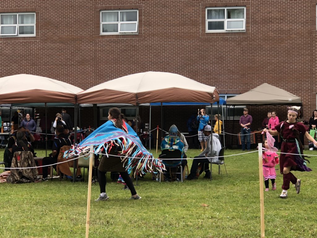 KellyAnneButler's tweet photo. Grenfell All-Nations Powwow going until 4pm. #powwow #getgrenfelled https://t.co/dsbwPQMJr1