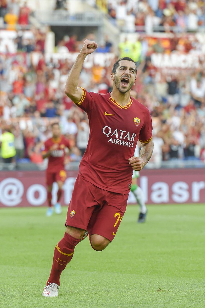 RibsMedia's tweet photo. Fess player ever from Armenia🇦🇲 wey go...
  
✅ Play for Roma
✅ Tear net for Roma
✅ Tear net for #SerieA 
 
Na #MkhiMagic ⚡💪🏽 

#ASRoma🐺  https://t.co/bVBZWk4b88