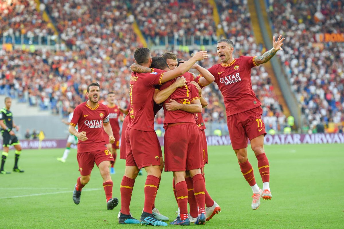 RibsMedia's tweet photo. Fess player ever from Armenia🇦🇲 wey go...
  
✅ Play for Roma
✅ Tear net for Roma
✅ Tear net for #SerieA 
 
Na #MkhiMagic ⚡💪🏽 

#ASRoma🐺  https://t.co/bVBZWk4b88