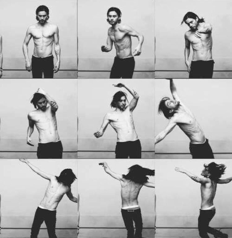 JaredLeto's tweet photo. Up in the air https://t.co/lRX3xBHmAw