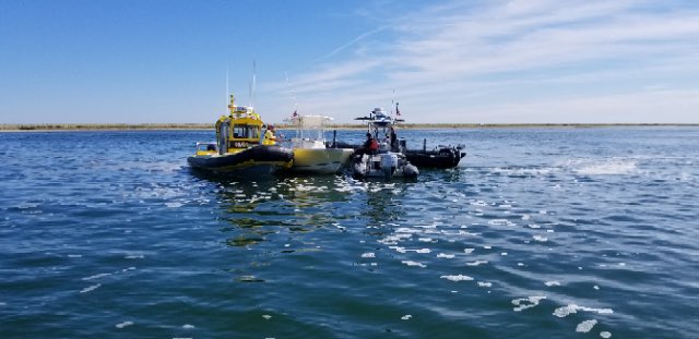 Dux_HM's tweet photo. Duxbury Harbormaster marine units 4 and 5 with sea tow after the run away vessel was safely secured. Wear your kill switch cords https://t.co/1c5YnS5neH