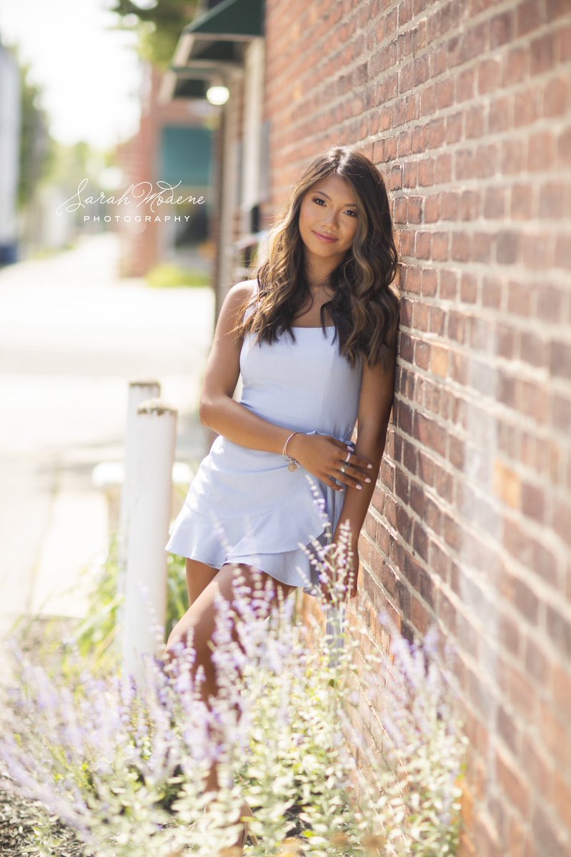 SarahModene's tweet image. Obsessed with @phoebezhuu’s senior pictures!! 😍💕
