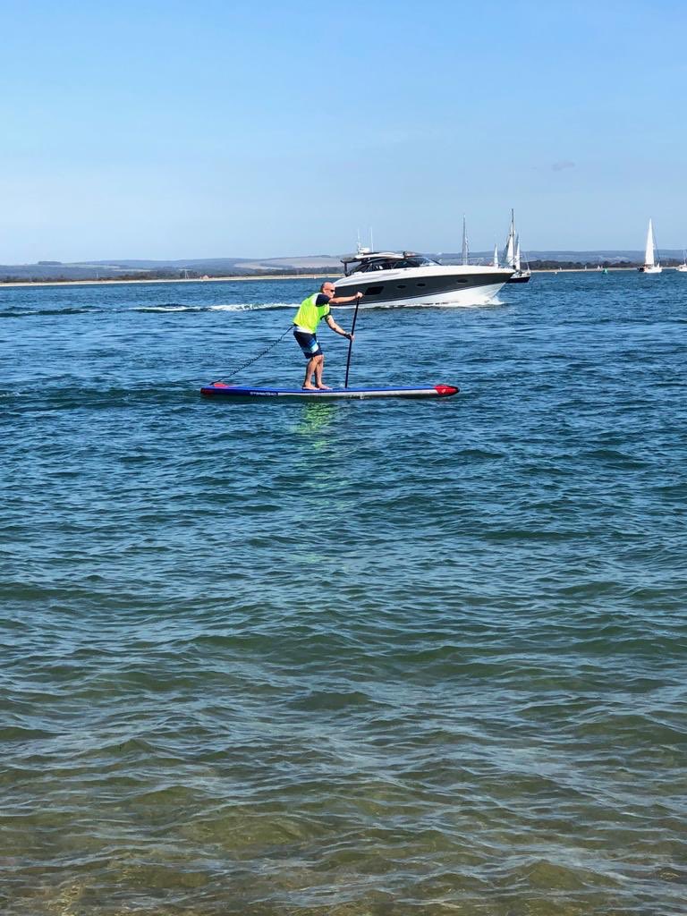 offtrackodyssey's tweet image. Full steam ahead in the SUPCo Hayling Island Challenge. #leybournelakeswatersports #paddlelogger #sup #starboardsupuk #blackprojectsup #seaderpaddles #mysticboarding #supracer #paddleboarder #paddleboarding #standuppaddle #standuppaddleboard