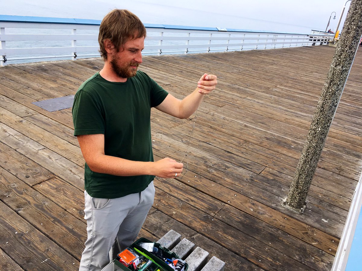 petelewicz's tweet image. Perfect way to spend #Sunday morning? Take some ratings on #kikuyugrass #grayleafspot trial and watch my dear friend @OrlinskiPawe showing me how to catch some #fish! / #GLS #bottomfishing #UCRturfpestmgmt