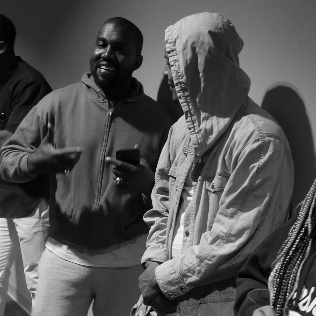 Tip's tweet photo. No matter what go on...He’s
Always gon be my brother ✊🏽
Love to see him at peace with his self again. Felt like the old Ye’... With a new purpose. Made my day. #SundayService https://t.co/K9752nju1x