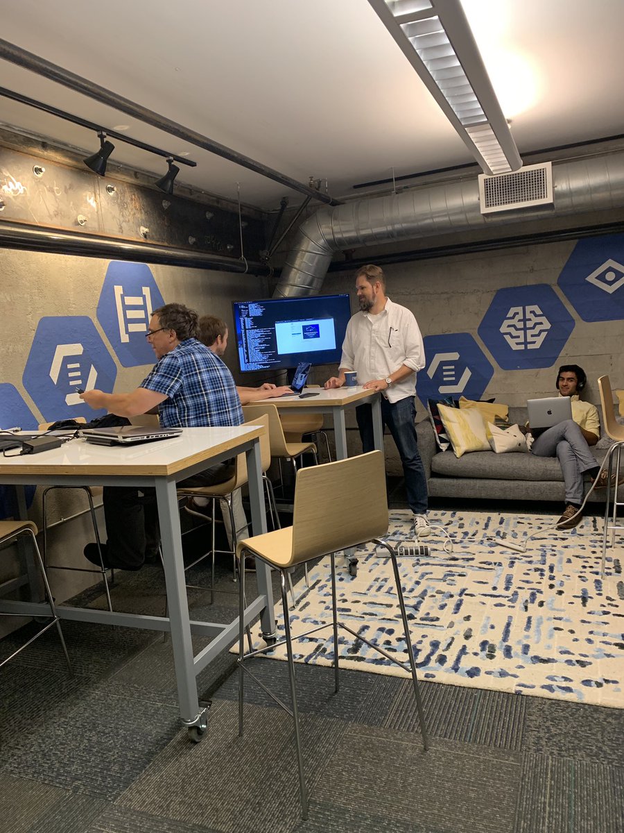 sargoshoe's tweet photo. Back to our regularly schedule #hacknf2019 event, @allawayr gives us a brief @Docker tutorial https://t.co/5g2Ccbv18g