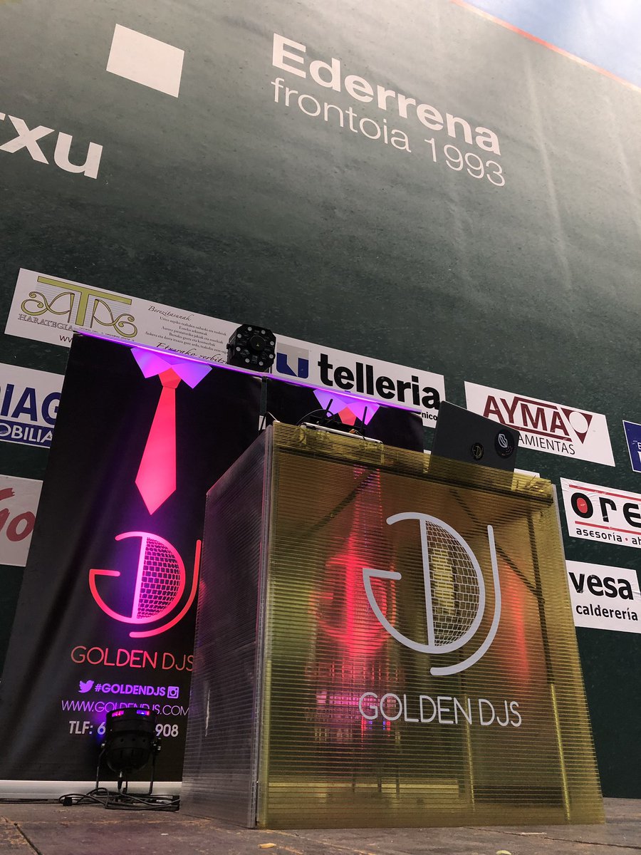jontirapu's tweet photo. #goldendjs 🌐 #urretxu #adinekoeneguna 👴🏼🧓🏼👵❤️
#tirapu.com 📢 https://t.co/ovrOoeOUjD