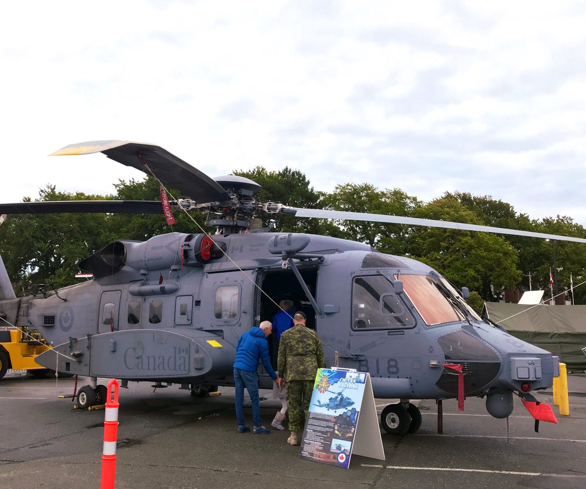 CTVCommunityVI's tweet photo. We’re set up at Ogden Point with @VirginRadioVIC &amp; @cfax1070 for Defence on the Dock 2010, in support of the Canadian Forces
#defenceonthedock2019
#dotd #dslq #cfbesqsupports
#bfcesqsoutient https://t.co/CmC74psxzf