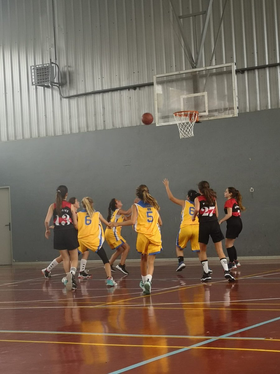 Las preinfantiles de <a href="/codemagijon/">Col.Corazón de María</a> B y @ADBA87 A jugaron en el Ordoño II