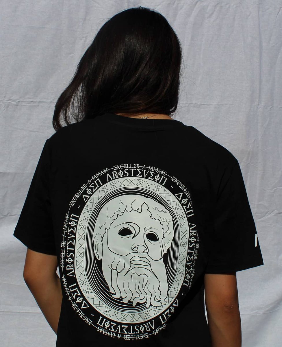 Esseclothing's tweet photo. EXCELLER A JAMAIS // BLACK - WHITE // RELEASE SOON 

RT 🔥 https://t.co/EBIcKnlLWW