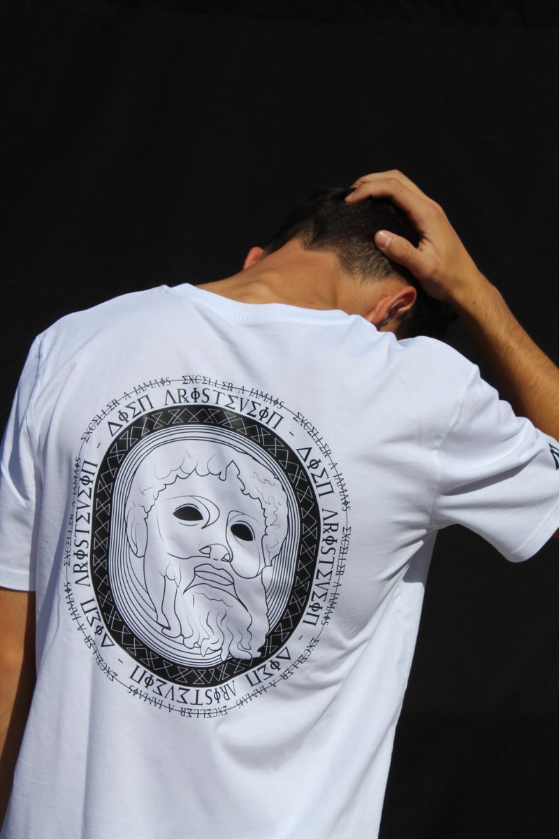 Esseclothing's tweet photo. EXCELLER A JAMAIS // BLACK - WHITE // RELEASE SOON 

RT 🔥 https://t.co/EBIcKnlLWW