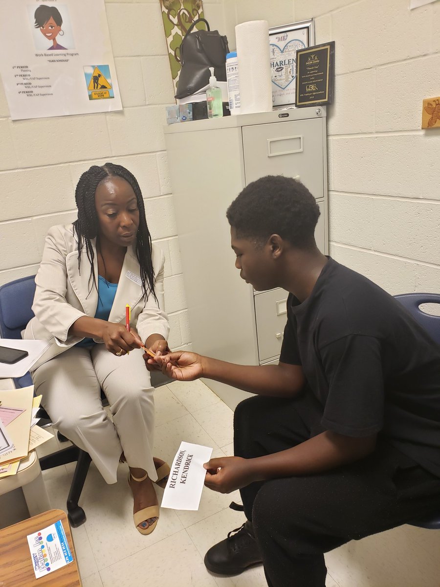 drspurlockwbl's tweet photo. Owner and CEO Ms. Michelle Nard of Michey Italian Ice last month visited @CHSEaglesDekalb and @LithoniaHigh schools and interviewed and hired @dcsdwbl students on the spot at $9 an hour. @dcsdctae @GACTE @DeKalbSchools @WBLTopGun https://t.co/8tu8gMGTSd