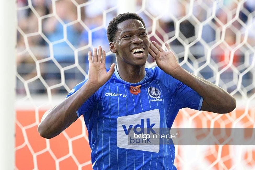 NickMavromaras's tweet photo. 😁
#NeverStopScoring 
#JonathanDavid 

@adidasfootball 
@CanadaSoccerEN 
@KAAGent https://t.co/FYk06MscMT