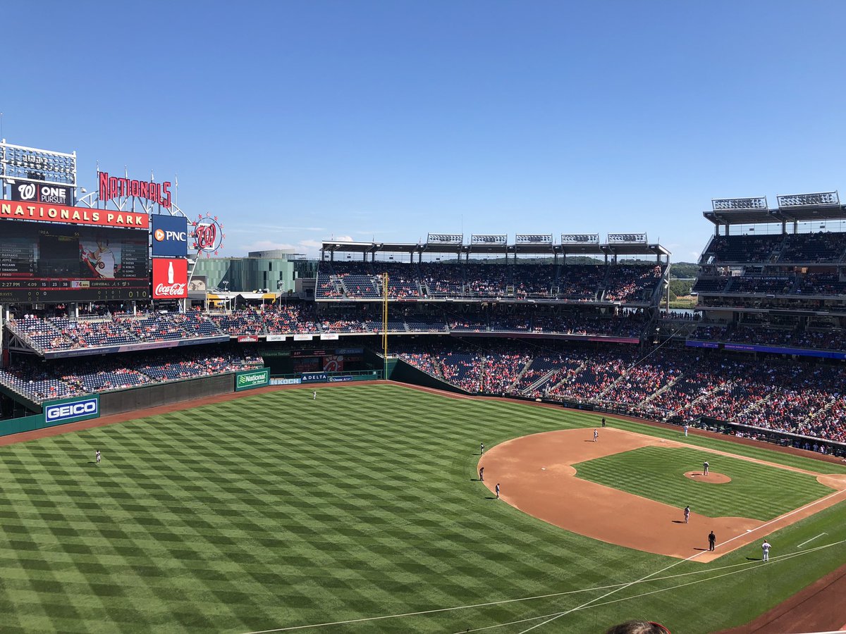 ArtlinLLC's tweet photo. Beautiful day for baseball! Go #Nats beat the #Braves! #Natitude https://t.co/SzaTRMHeLc
