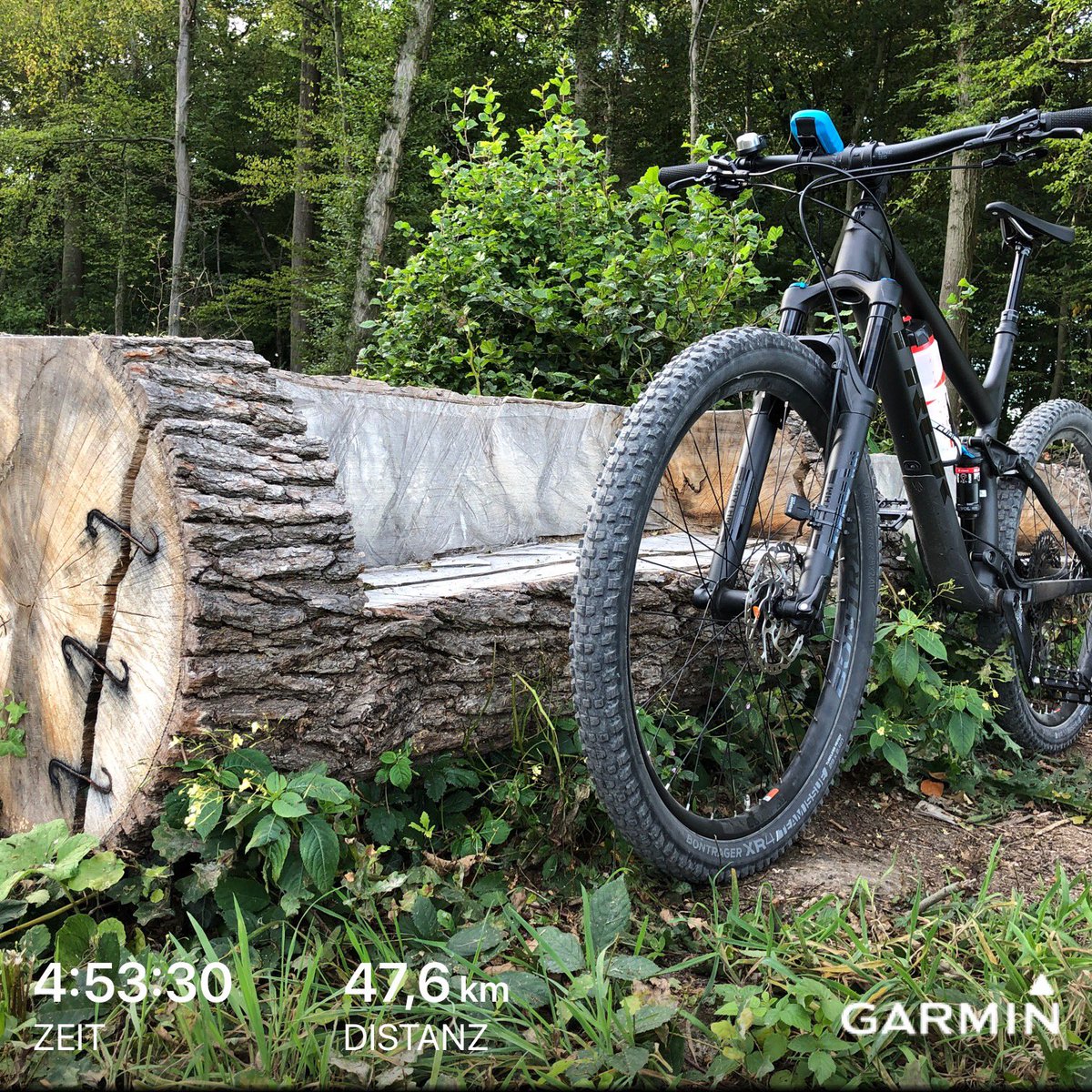 uwe_maeurer's tweet photo. Saturday Night Ride. 1.100 Höhenmeter.
#Deister #Trek #trekbike #fahrrad #mtb #mountainbike #neverstopbiking #bicycle #bicycleschangelives #garmin #BeatYesterday #deisterfreunde https://t.co/R1QrP3WZbY