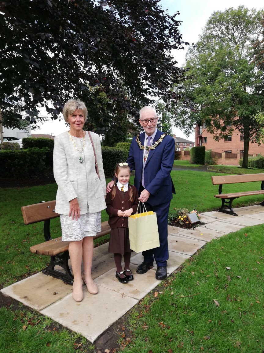 Winners of our Fairy garden competition Niamh Kilgannon age7
Rosalie Seaton age 4 and Darcey Sheppard age 6 <a href="/WhitfieldBizHub/">Whitfield Business Hub</a> @HeswallToday <a href="/WIRRALGLOBENEWS/">Wirral Globe</a> <a href="/TNLComFund/">The National Lottery Community Fund</a> <a href="/WirralCouncil/">Wirral Council</a> <a href="/HeswallHall/">Heswall Hall</a>