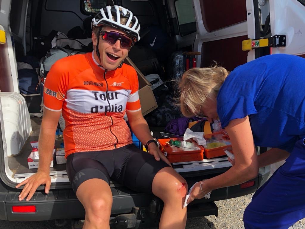 Tom_Demeyer's tweet photo. Back home van 2 schitterende fietsdagen met @eliacorporate #TourdElia van Luxemburg naar Namen naar Antwerpen - 350 km - perfecte organisatie door @Carolienpouleyn #kudos slechts 1 licht geblesseerde 😊maar de zorg was nabij @barbver 🏥👌 fotocredits - @marleenvanhecke #ThxAll! https://t.co/5lj8o1QigI