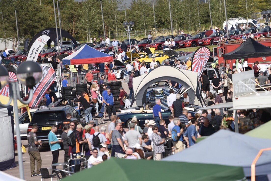 mx5oc's tweet image. What a day - over 2,500 MX-5s of every imaginable variety at @BMMuseum today for #MX530 - if you were there, what was the highlight of your day? @Mazda_UK @mazdaukpr @TomMatano @autoalex @vb_h @jonbentley90