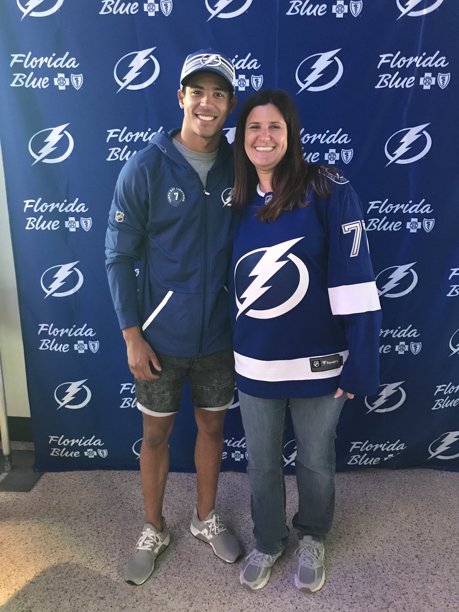 mrsgamm's tweet photo. Awesome time at #BoltsFanFest. Thanks @TBLightning. Hats off to Vasy for staying even longer to sign autographs! Class act! And I got my jersey signed!!! 🏒 https://t.co/iUGeWrXyhE