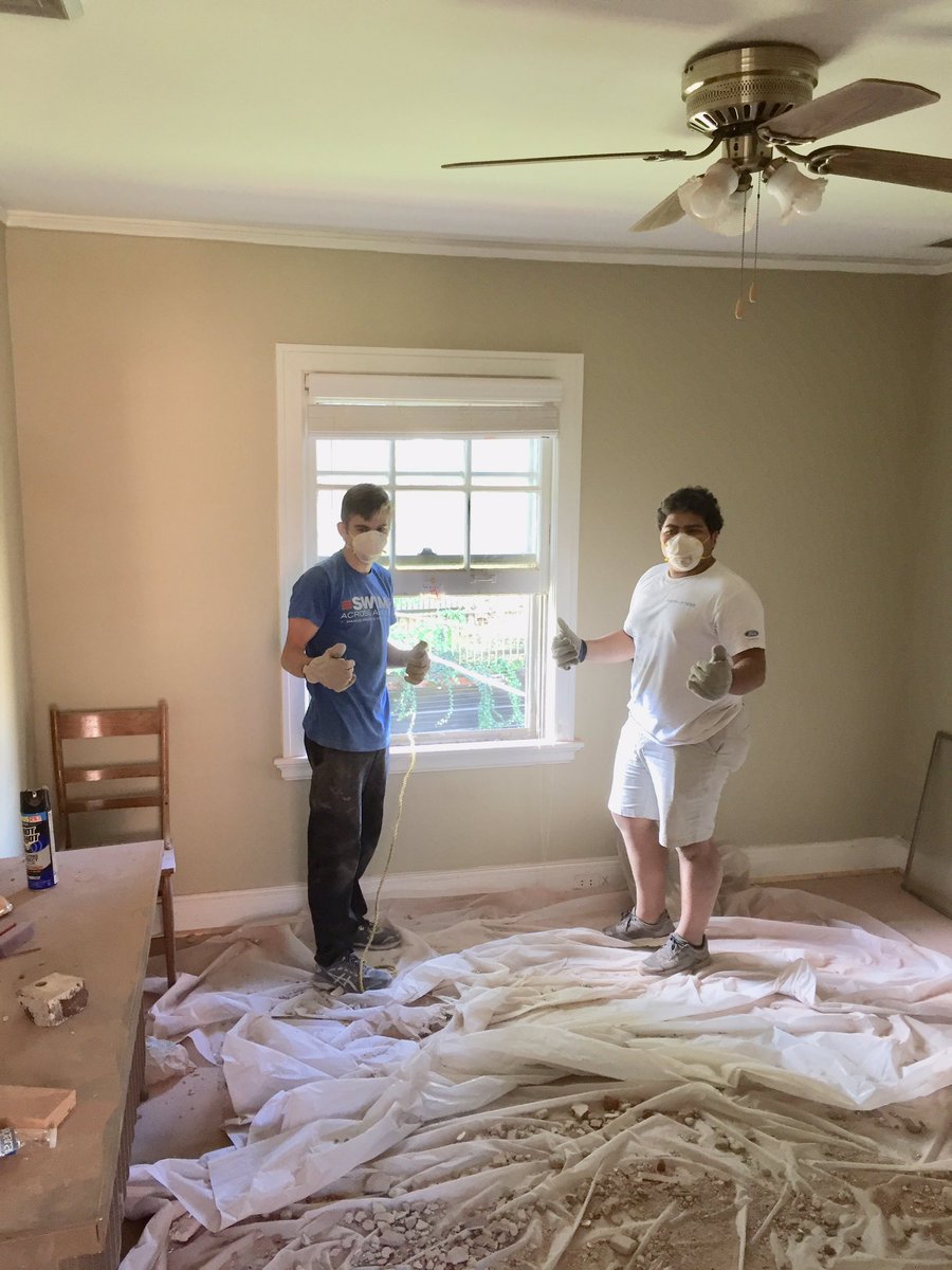 grand_north's tweet photo. @DeSmetJesuitHS students having buckets of fun putting their physics knowledge to use in transforming an empty building into a homeless shelter! https://t.co/3mXr6vfwmY
