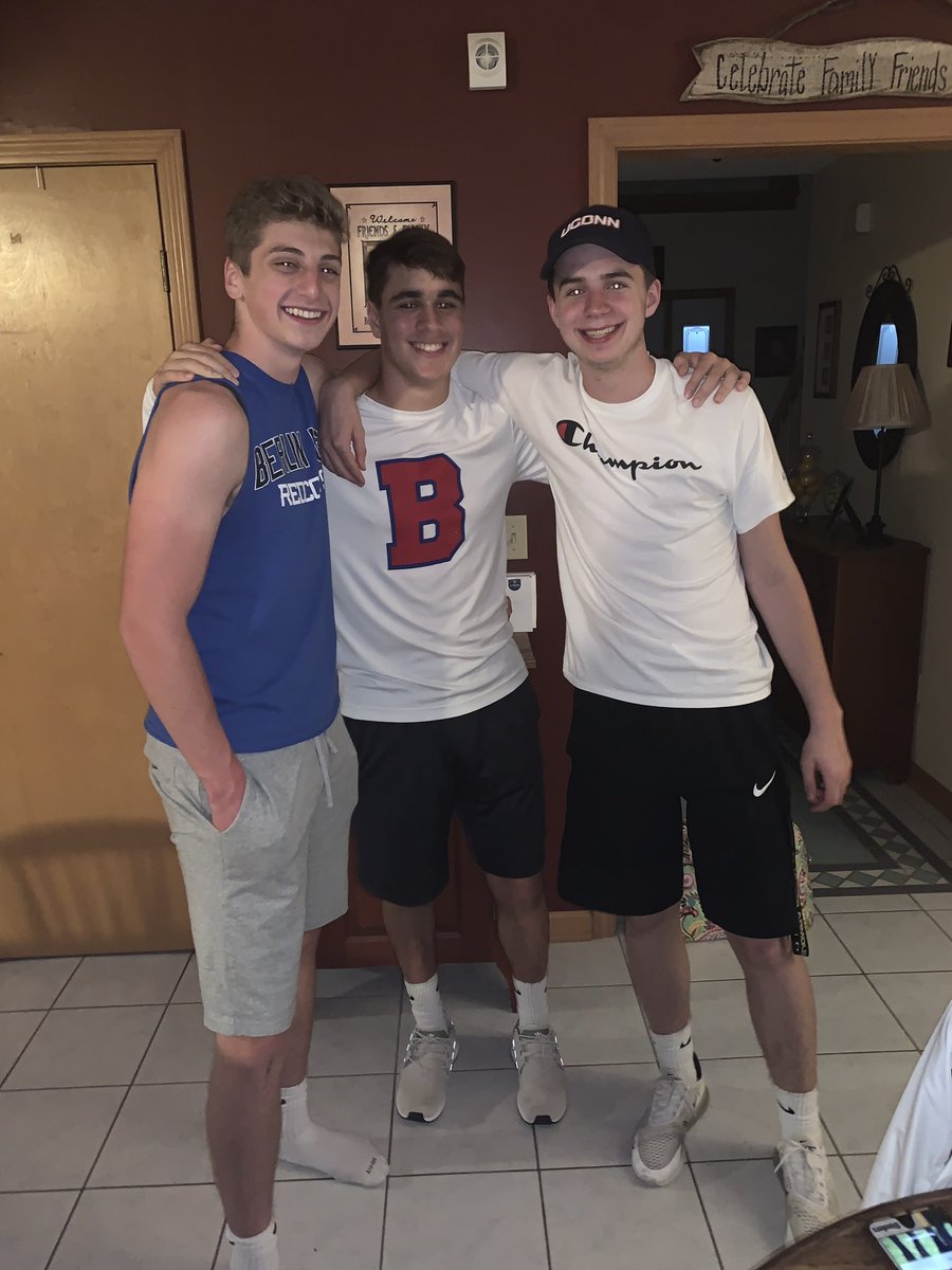 gyovan35's tweet photo. Happy birthday spook @luke_wininger https://t.co/yvqodEdEav