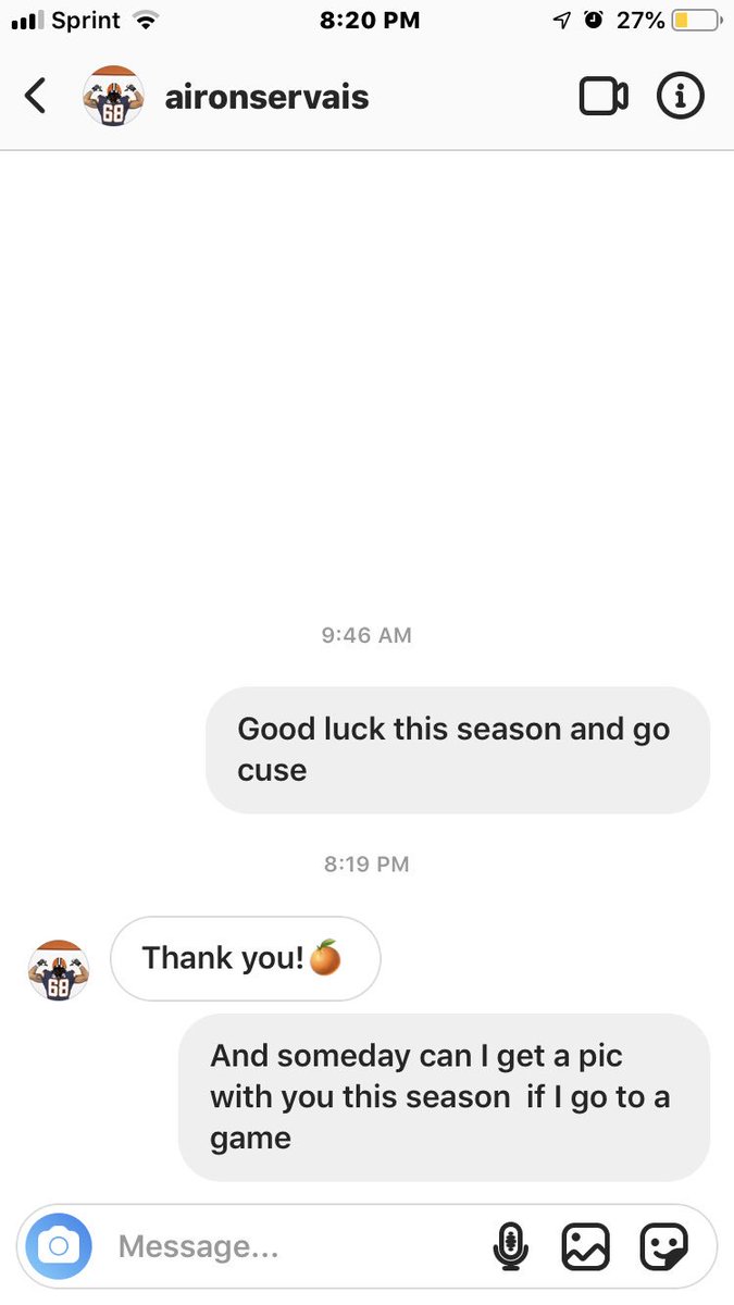 JaydonRiffle's tweet photo. Syracuse lineman responded to me make sure you watch him play thank you 🙏🏼 https://t.co/UHP5gQHiSH