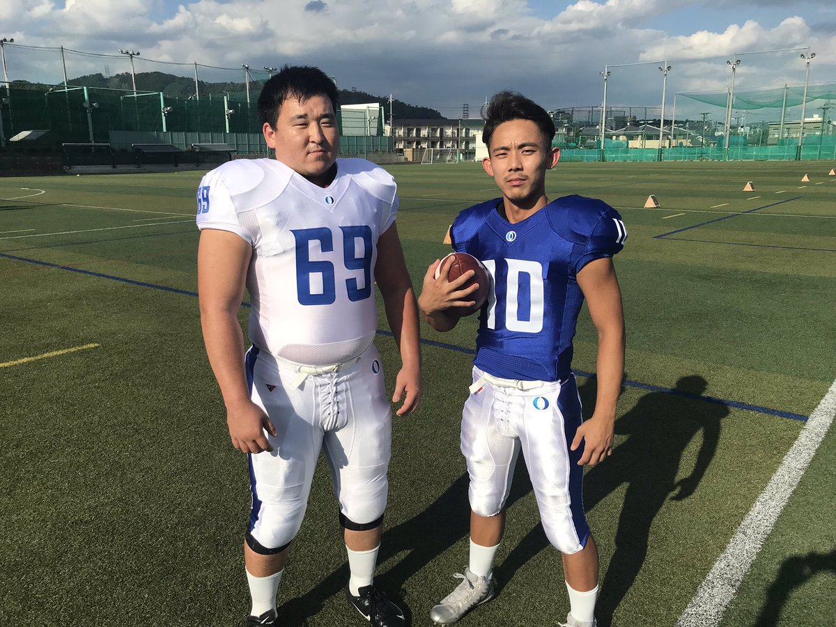 追スポ】アメリカンフットボール部がユニフォームをスクールカラーに