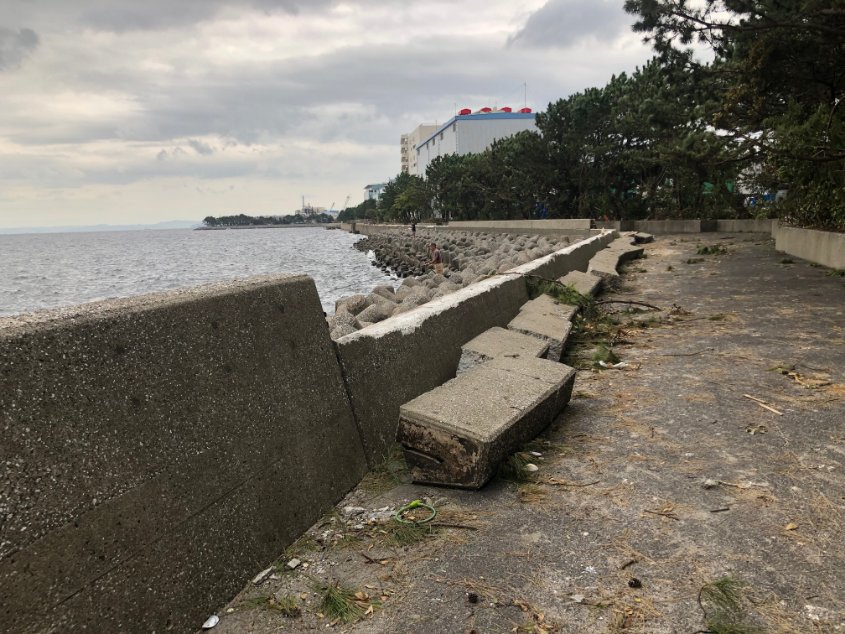 Yo Fukutani On Twitter 横浜市南部 金沢区福浦地区 幸浦地区 の台風15号による高潮被災地の現地調査 全国的には千葉県の停電等による被災報道が多いなか こちらは工業団地が被災し 約400社が操業停止 想像以上に被害が大きい Https T Co Nwgt9iogql