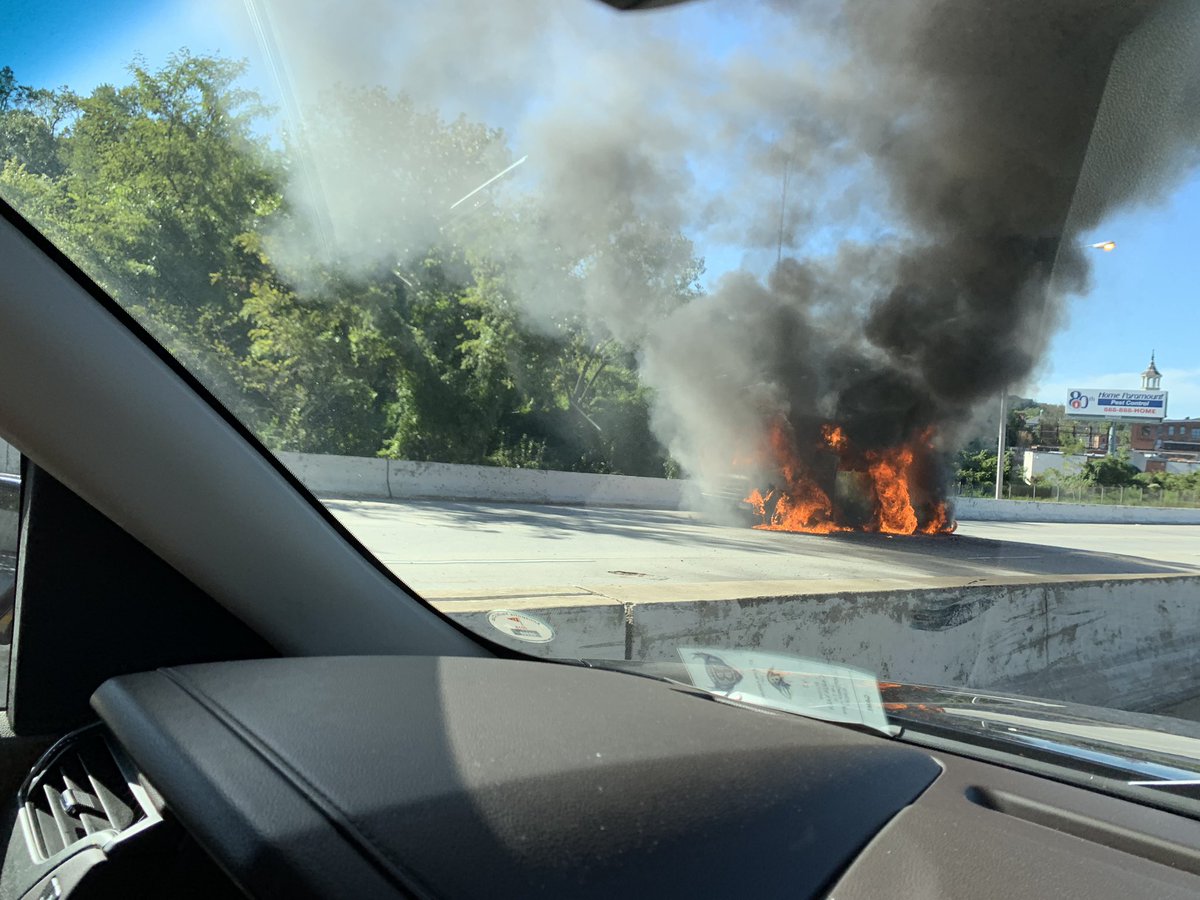 Car Fire now. Southbound on the #JFX. South of Cold Spring Lane