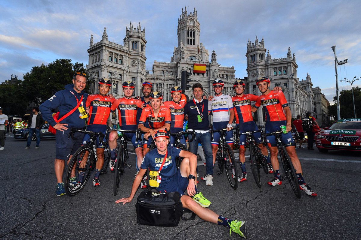 ✅ Final stage

🙏🏻 Thank you for your support during #LaVuelta19 

🙌🏻 #RideAsOne

📸 @bettiniphoto