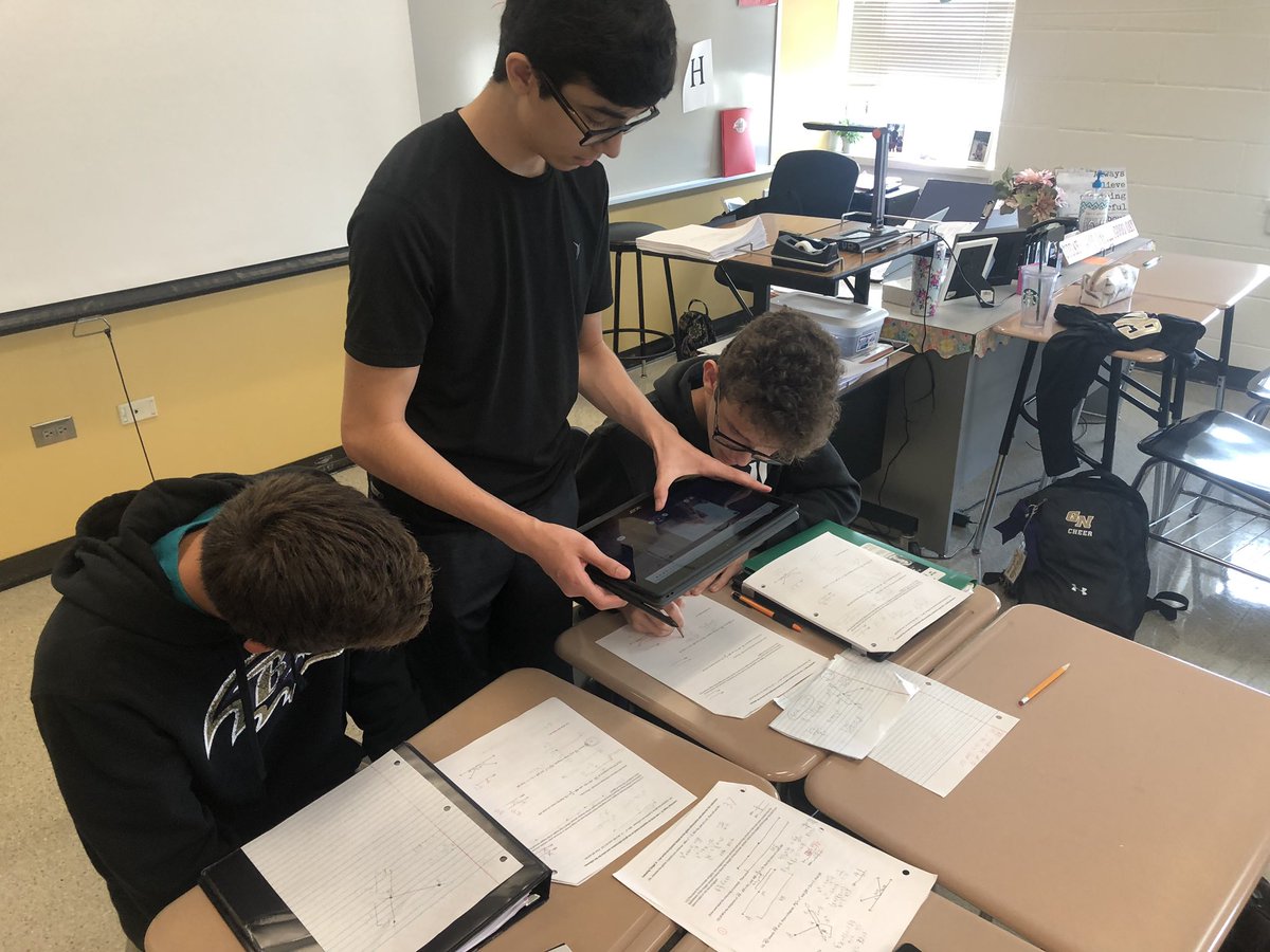 Stephanie Carbone tweet media