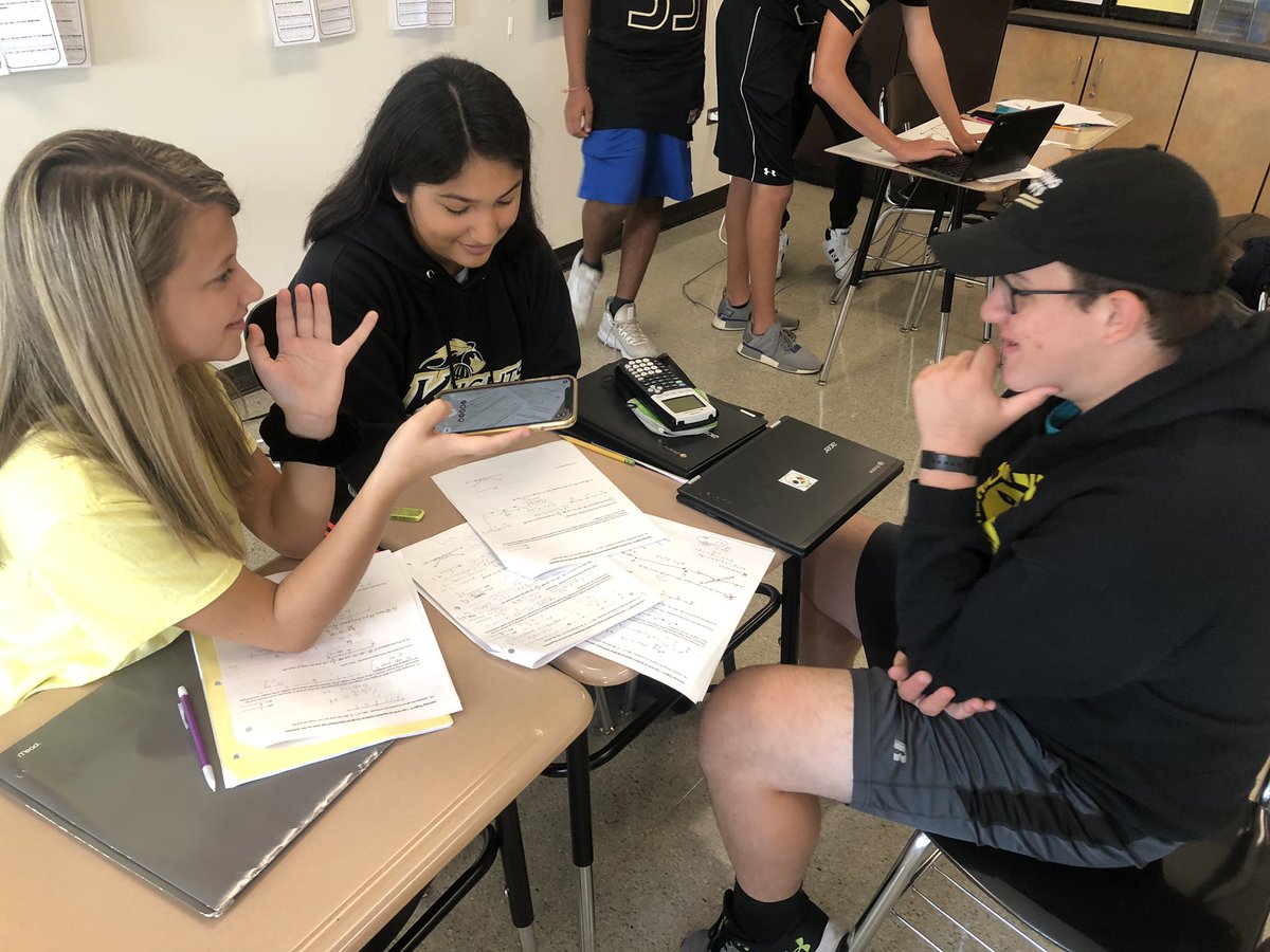 Stephanie Carbone tweet media