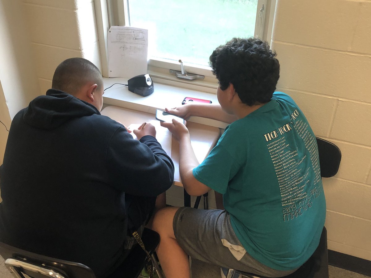 Stephanie Carbone tweet media