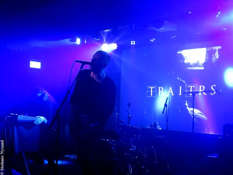 Some snapshots of TRAITRS performing at "Nalen" in Stockholm / Sweden on 2nd March 2019 can be found on "Sound Kitchen Archives": sound-kitchen-archives.blogspot.com/2019/09/photo-… #Stockholm #Sweden #Sverige #Nalen #KlubbDöd <a href="/NalenStockholm/">Nalen Stockholm</a> <a href="/traitrs/">TRAITRS</a> <a href="/Pleasencerecord/">Pleasence Records</a>