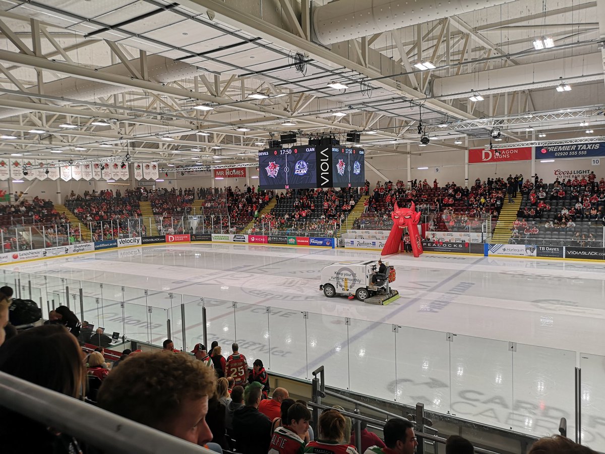 robjames182's tweet photo. Fun night at #violaarena tonight and a solid win for @cardiffdevils! Already can't wait to be back in a couple of weeks. Great to see the Playoff Champions banner raised too! https://t.co/dkyy4PQ1xp