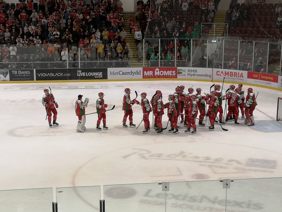 robjames182's tweet photo. Fun night at #violaarena tonight and a solid win for @cardiffdevils! Already can't wait to be back in a couple of weeks. Great to see the Playoff Champions banner raised too! https://t.co/dkyy4PQ1xp