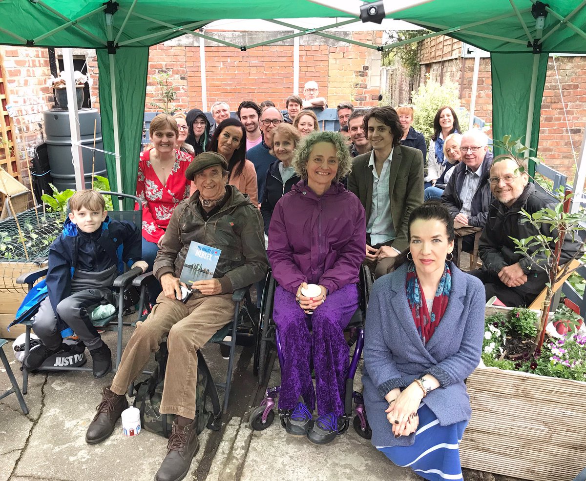 Today was great. I enjoyed hosting #TheQualityOfMersey #poetry event for #SmithdownLitFest2019
at #CrawfordAvenueCommunityGarden on #CrawfordAvenue (off #SmithdownRoad) which was truly soul-warming.
Thanks to the neighbourhood contributors for making the world a better place.