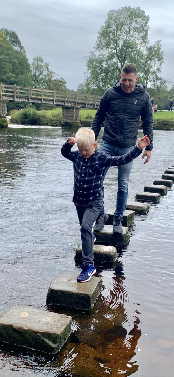 Loving life at #BoltonAbbey #onestepatatime #steppingstones #wellywalk 💙