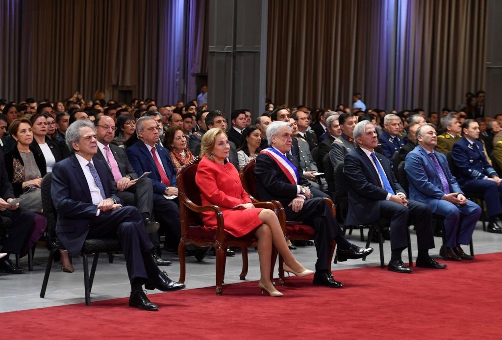 Gran Tedeum Evangélico para dar gracias a Dios por el don de la vida y el maravilloso país q nos regaló. Llegó septiembre, mes de la patria, la primavera y chilenidad. Disfruten las Fiestas Patrias en familia y cuídense mucho. Para eso trabajamos en plan #un18seguro. ¡Viva Chile!