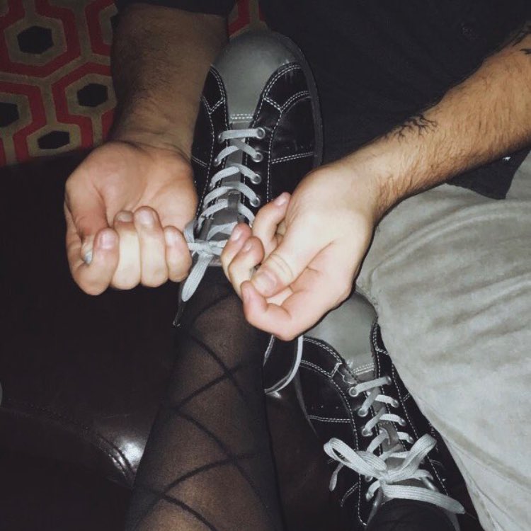 indy_goddess's tweet photo. Beta bitches stay bowing down #findom #femdom #footworship #footfetish #paypig #finsub https://t.co/VaiSzgpgrI
