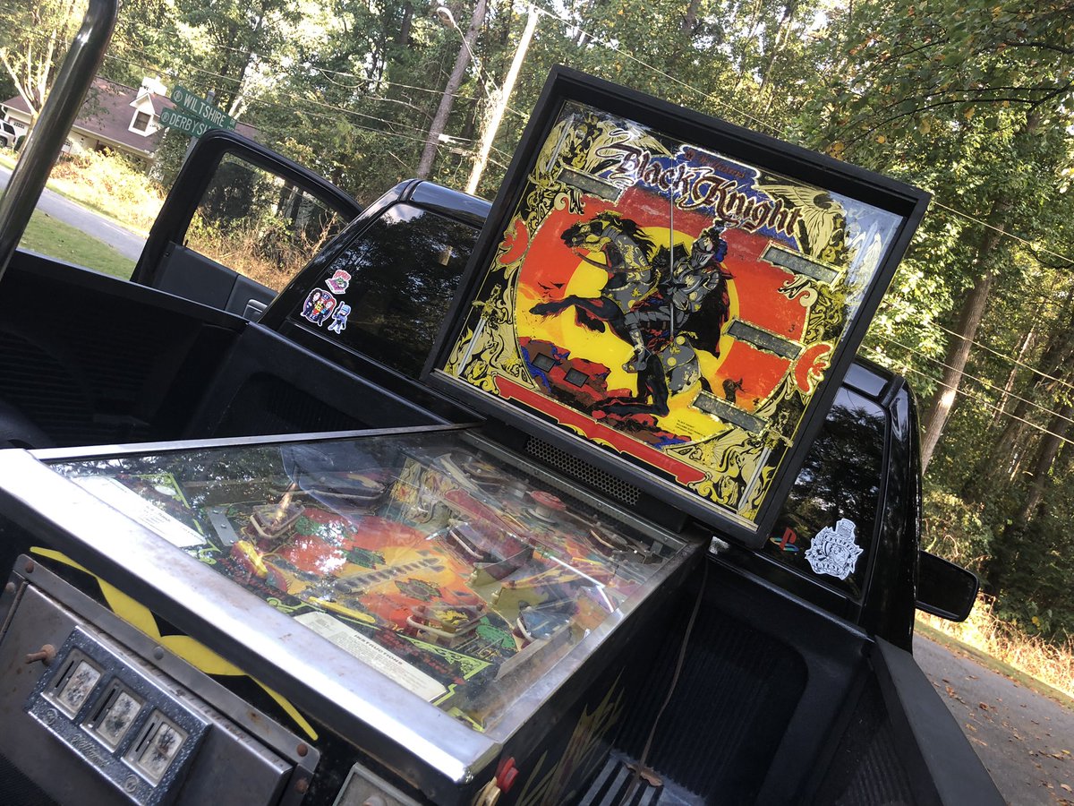 CaptNRetro's tweet photo. Score! #kingofpickups https://t.co/sDjcvMVU81