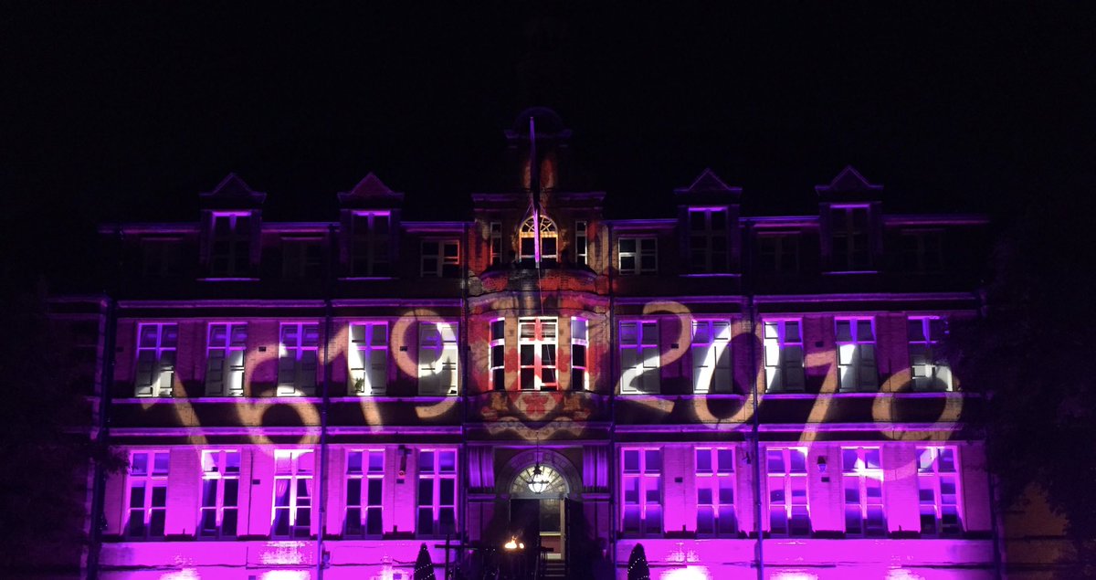 AlleynsSchool's tweet image. On 13 September we celebrated the 400th anniversary of the foundation of Edward Alleyn’s College of God’s Gift. Thank you to everyone who helped to make the day so special. #alleyns400 #anniversary #dulwich