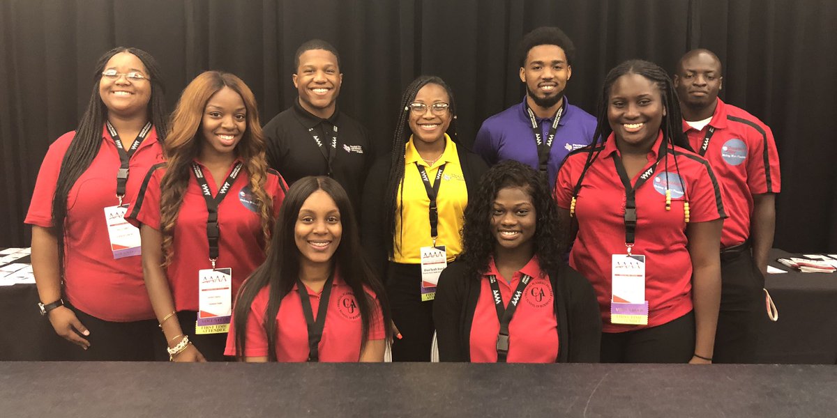 QuadASocial's tweet photo. Meet our extraordinary 2019 #AAAAVision Student Ambassadors https://t.co/3sxugMmoU9