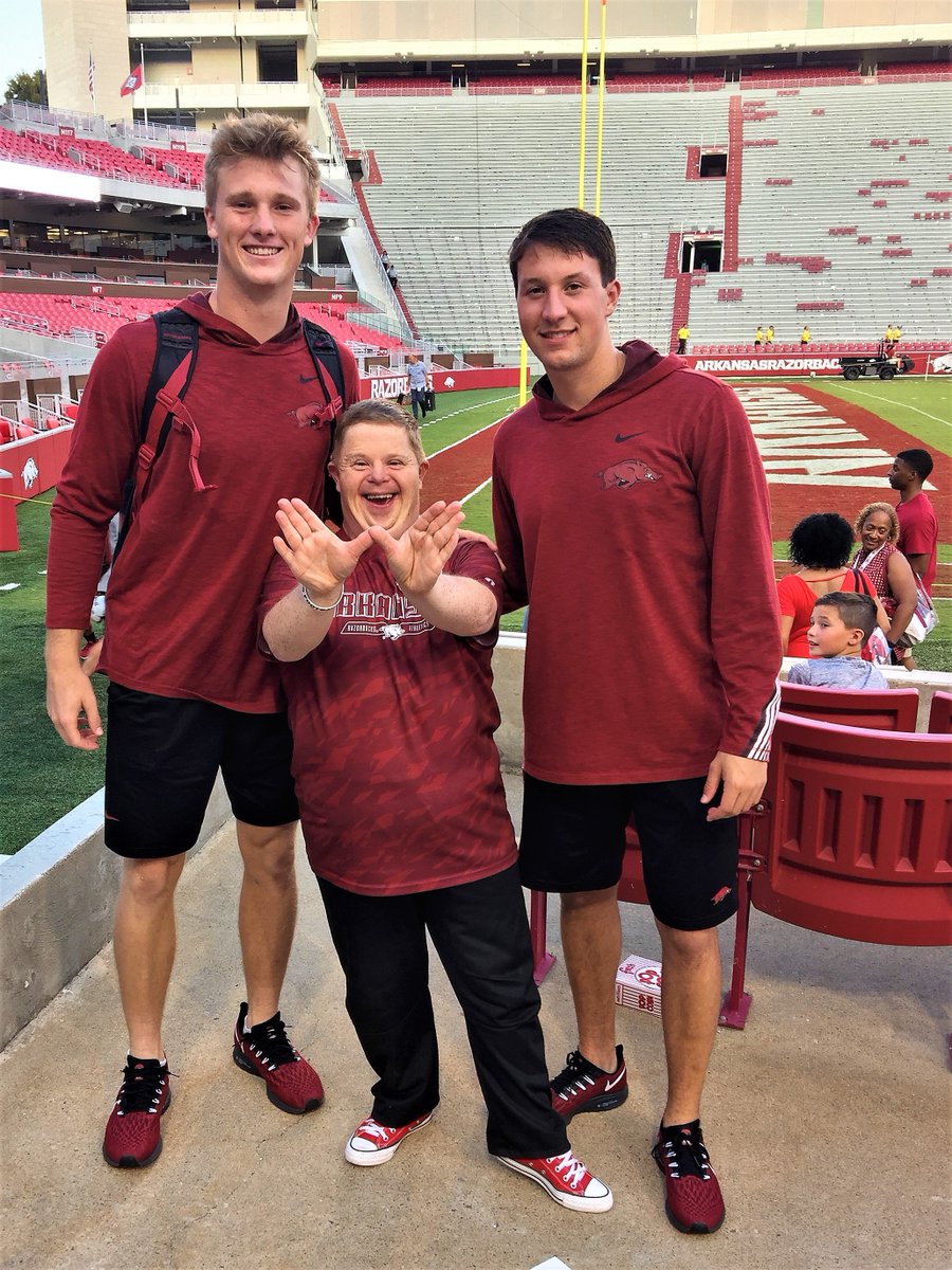 canaan sandy tweet media