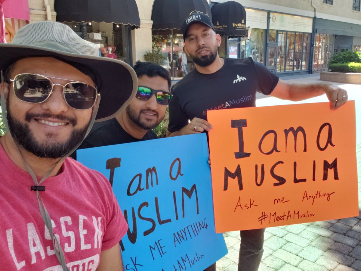 MKA__LA's tweet photo. More pictures from MKA LA #MeetAMuslim event https://t.co/zqQsTQS7rg