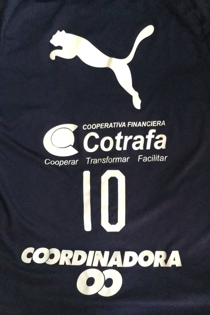 manuelatobon's tweet photo. Mi familia y yo te queremos , te apoyamos y confiamos en vos , para nosotros sos y serás un gran jugador ,te acompañaremos y te alentaremos en cada partido, somos más los que te apoyamos. Att: Familia Tobón Jaramillo @anrive10 @DIM_Oficial ❤️💙❤️💙 https://t.co/GABeeolpUn