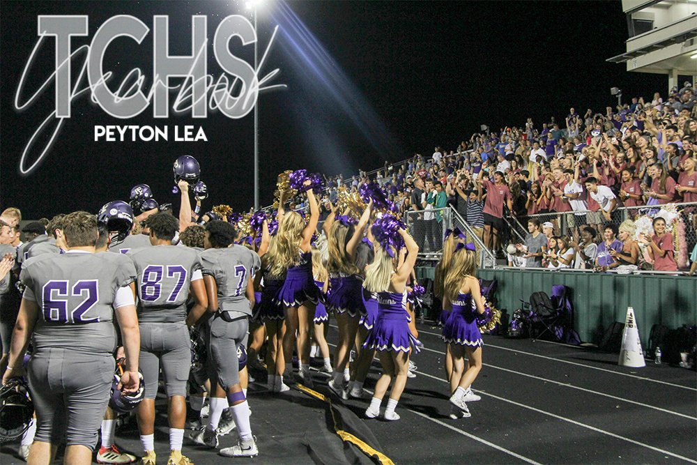 TimberCreek_HS's tweet photo. PHOTOS: @NestTchs at Homecoming Game #lightscameraTC
📷 @TheCreekYB
Find more groups in these HUNDREDS of HoCo Photos: https://t.co/O6XvPATz1I https://t.co/x4MugFqnOF