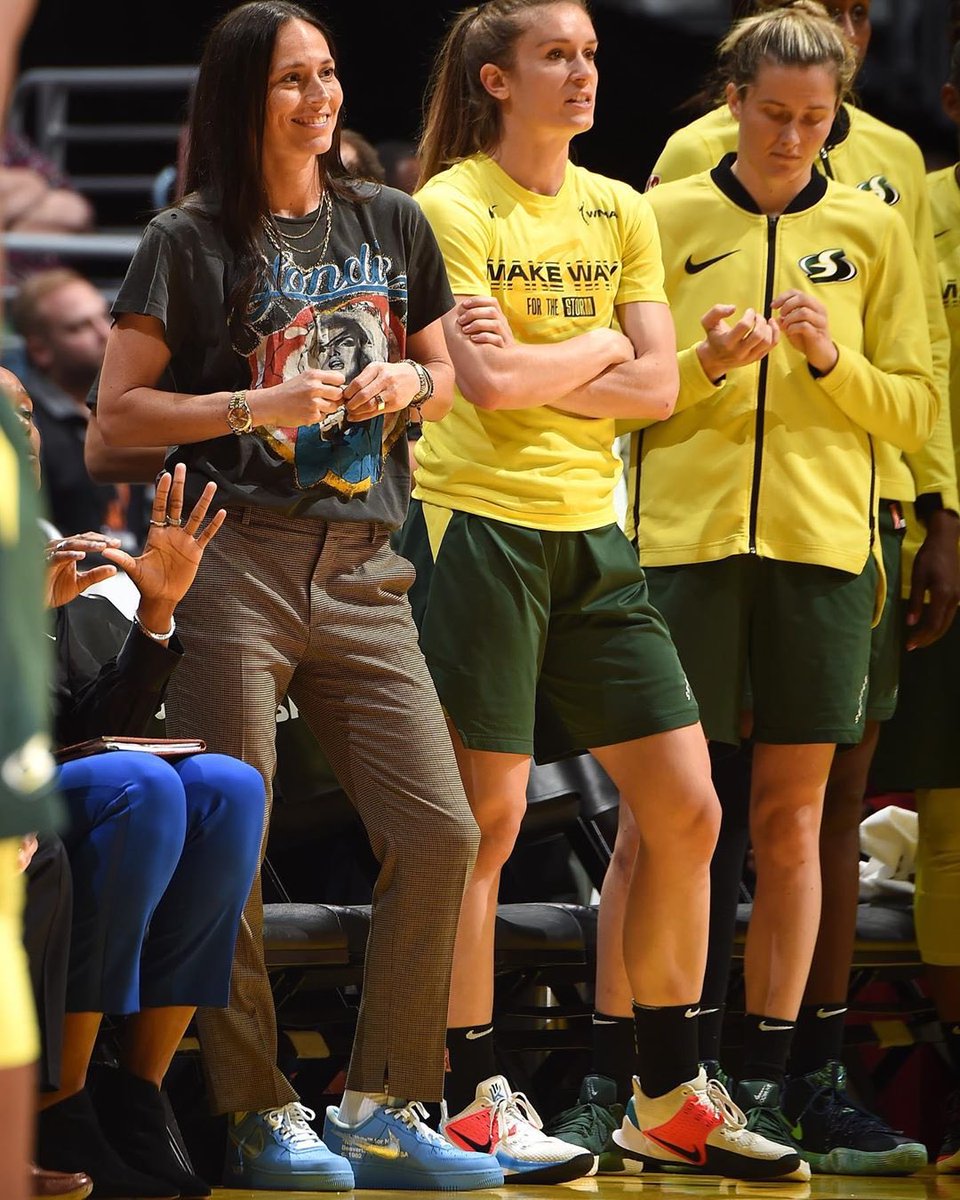 Complex Sneakers on X: Sue in Blue. @S10Bird laced up “MCA” Off