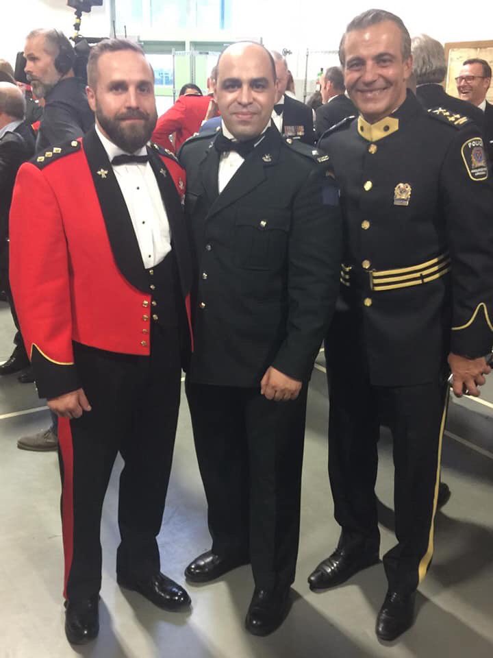 AbdelBelbsi's tweet photo. Hier, cérémonie de départ dans la dignité du BGen Luis De Sousa,  la retraite, après 33 ans au service de notre pays. Suivi du 150e anniversaire du 4e R22eR ( Châteauguay ). Merci au Cmdt du 4e, LCol Nicolas de nous avoir si bien reçu à son bataillon.  #FAC #JeMeSouviens #R22eR https://t.co/PwGTk010Os